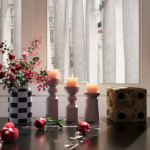 Collection objets déco design moderne: set of 3 designer wooden candlesticks, Boston pink colors Potiron Paris, cheap decoration website