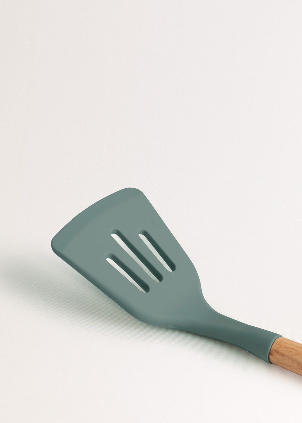 Kitchenware Studio - Ustensiles De Cuisine En Silicone Et Bois - Sauge