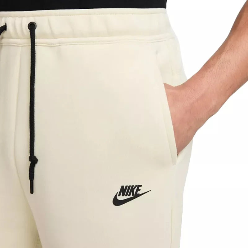 Short Nike Tech Fleece - Beige/Ecru