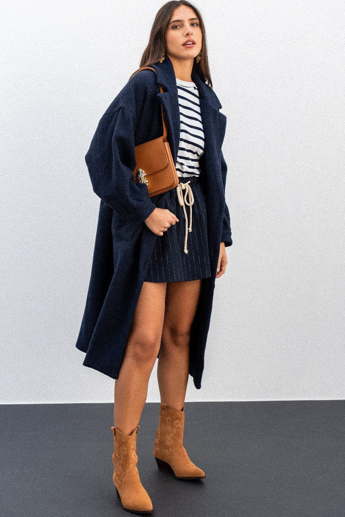 SÉLÈNE STRIPED NAVY SHORTS