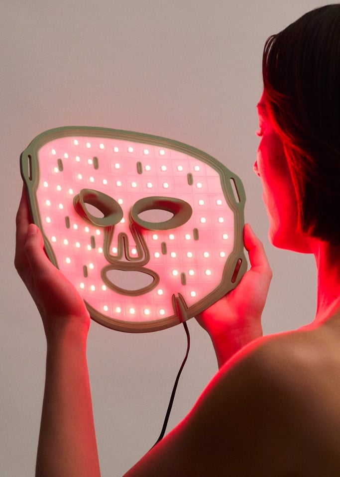Skincare Led Mask 8 In 1 - Masque De Traitement Led 8-En-1 - Sauge