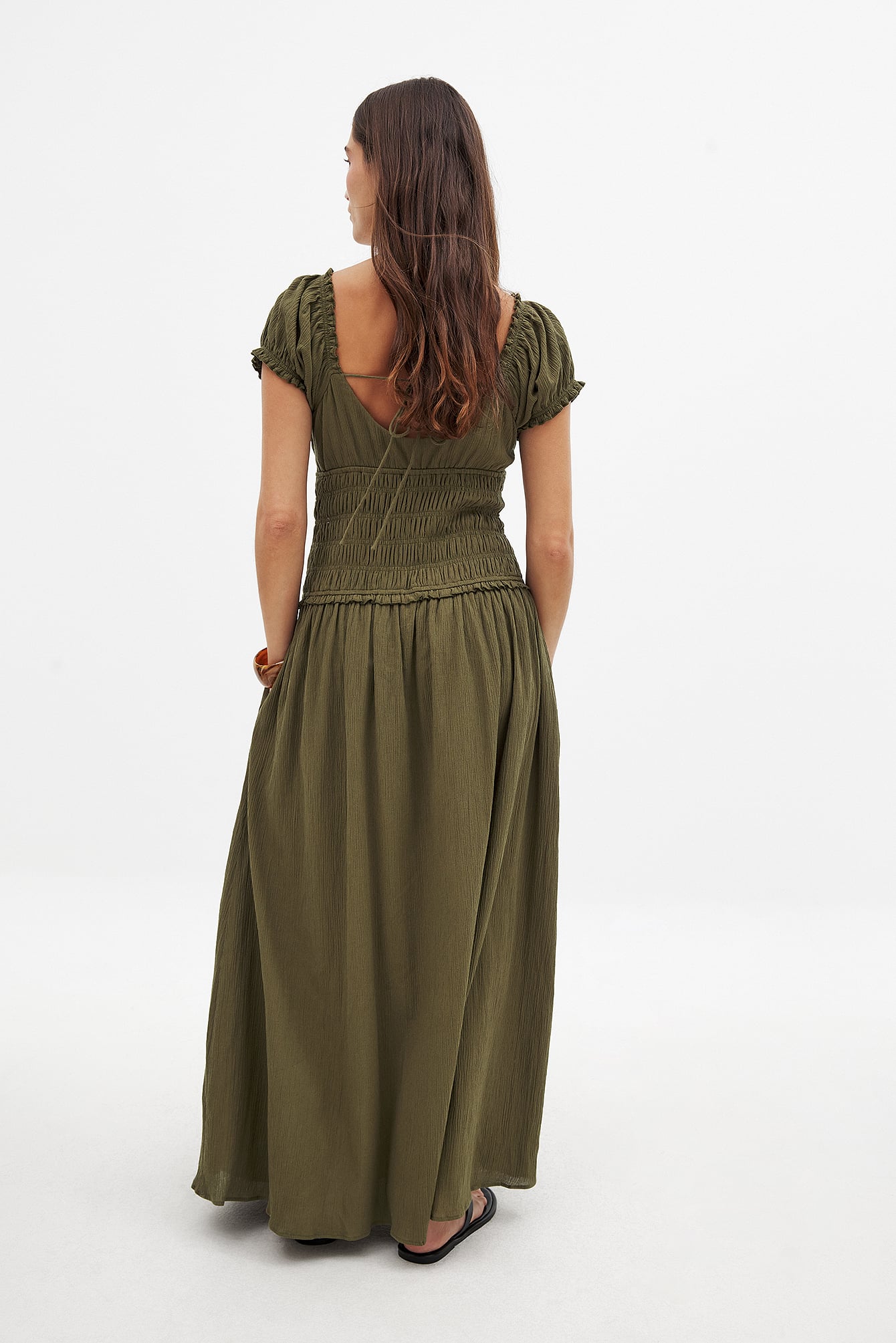 Vestido Largo Fruncido de Mangas Cortas Verde