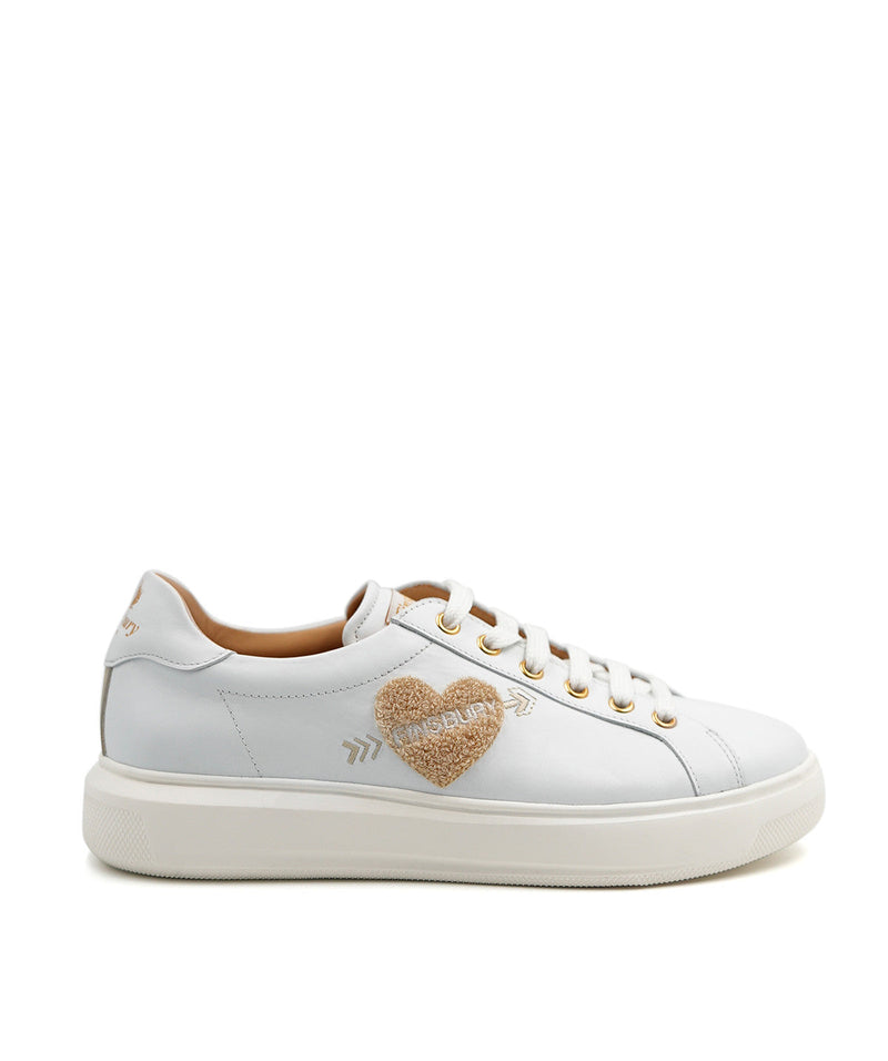 s/files/1/0898/2354/3633/files/sneakers-for-life-blanc.jpg_v_578357616386-1_ed40e493-8a03-4342-89d9-57d85305bd6a.jpg?v=1745552614