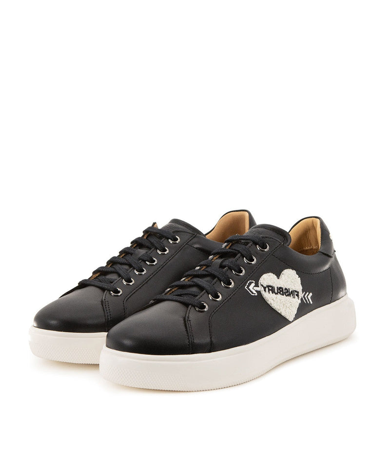 s/files/1/0898/2354/3633/files/sneakers-for-live-noir.jpg_v_578357616385-3_ba432585-5c03-4e4d-a7bd-5cf0958612da.jpg?v=1745552612