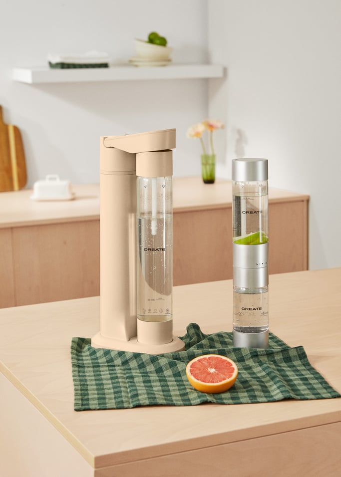Soda Maker Studio - Sparkling Water Maker + 1L Bottle + Double Bottle (500ml + 350ml) - Sand