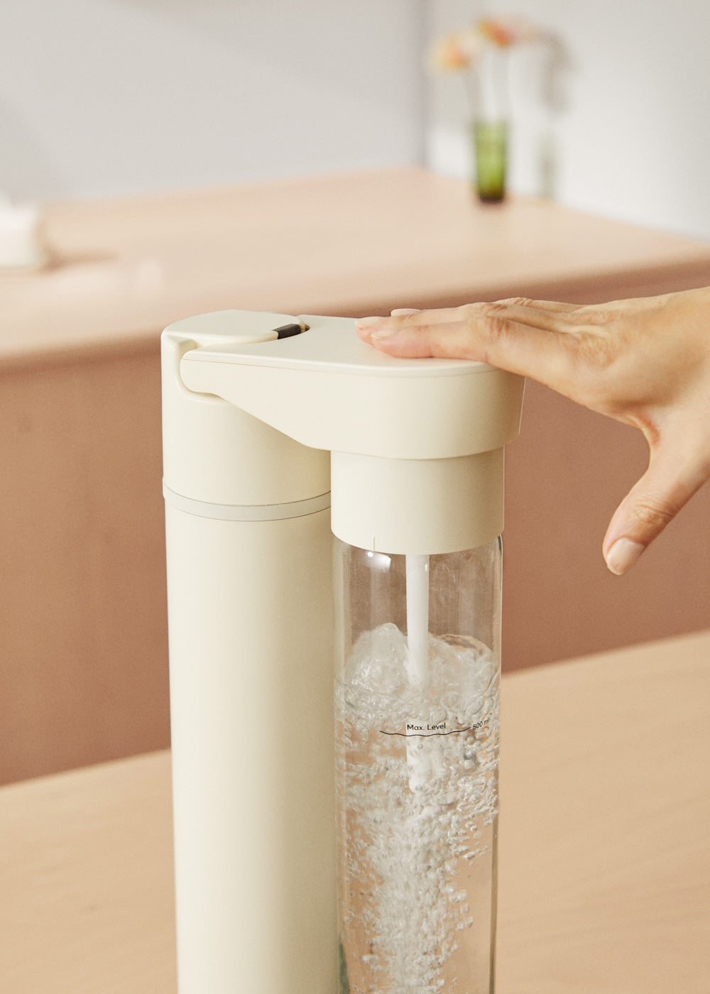Soda Maker Studio - Máquina de agua con gas + botella 1L - Blanco roto