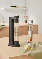 Soda Maker Studio - Sparkling Water Maker + 1L Bottle + Double Bottle (500ml + 350ml) - Black