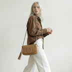 Gucci Soho Clutch In Beige Grained Leather