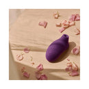 Sona  2 sextoy clitoridien sonique violet avec des pétales de rose