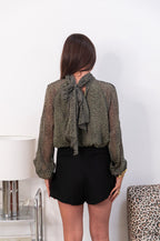SOPHIE kaki - Blusa leopardata