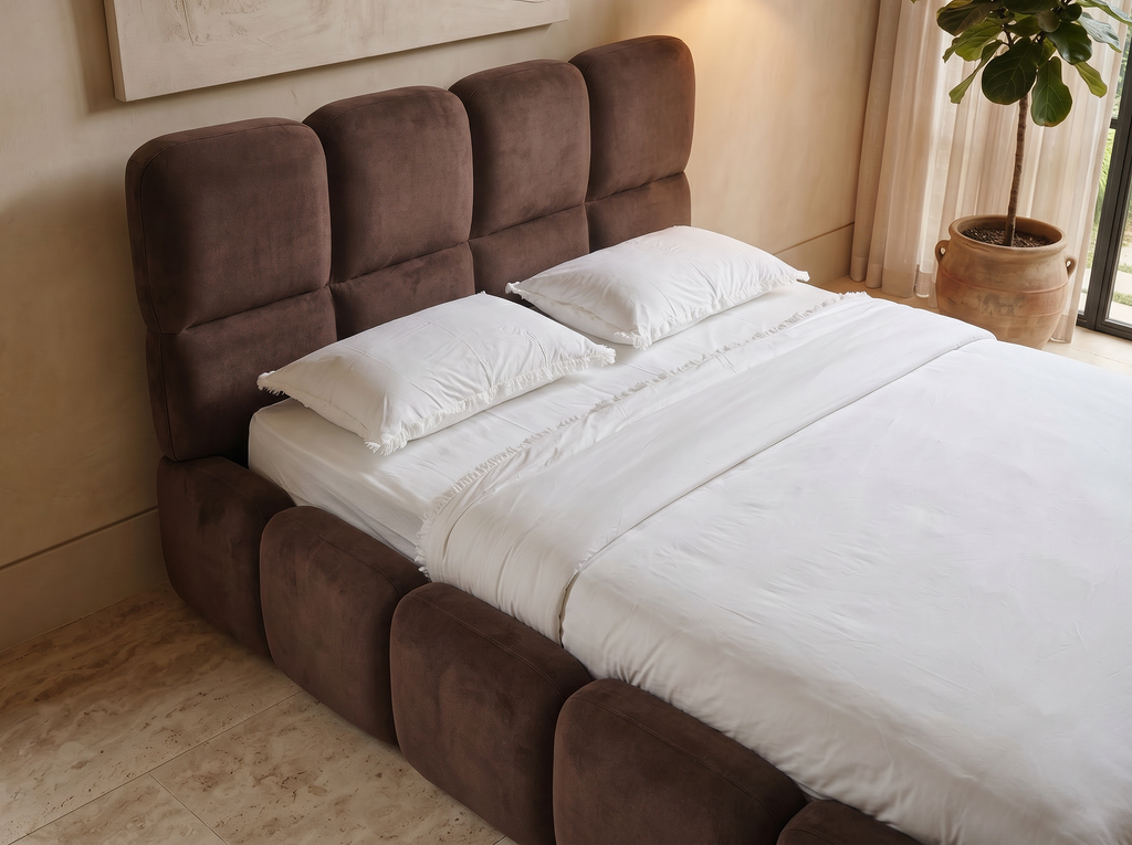 Sora - Ottoman Bed - Velvet