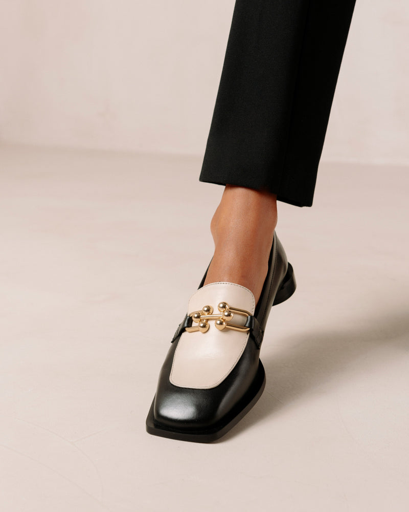 Spotlight Black Loafers ALOHAS