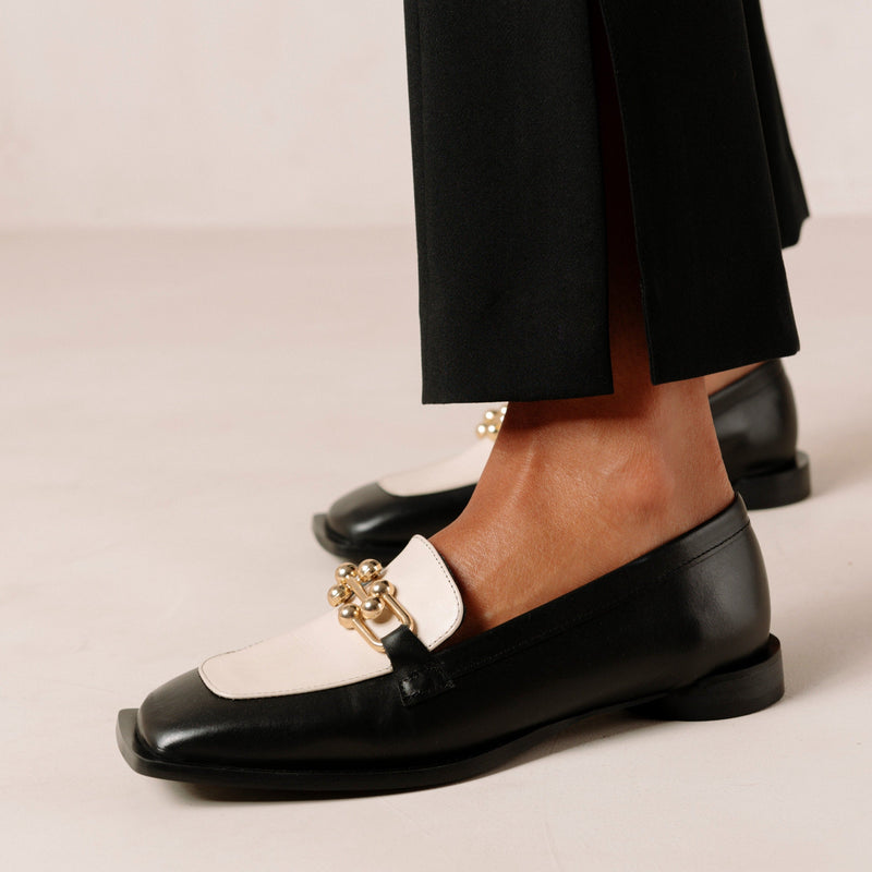 Spotlight Black Loafers ALOHAS