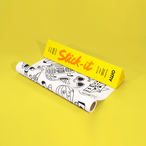 Rouleau de papier adhésif Stick-it POP OMY avec illustrations ludiques à colorier, idéal pour personnaliser objets et meubles.