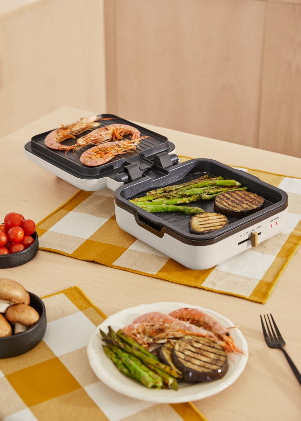 Stone Studio Pro - Multifunction Grill with 180º Opening - Off-White
