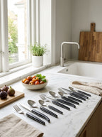Laguiole Héritage Cutlery Set - Abs Carbon Handle - 16 Pieces