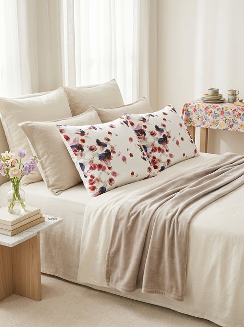 Aurore - Set Of 2 Aurore Cotton Satin Pillowcases White / Light Pink
