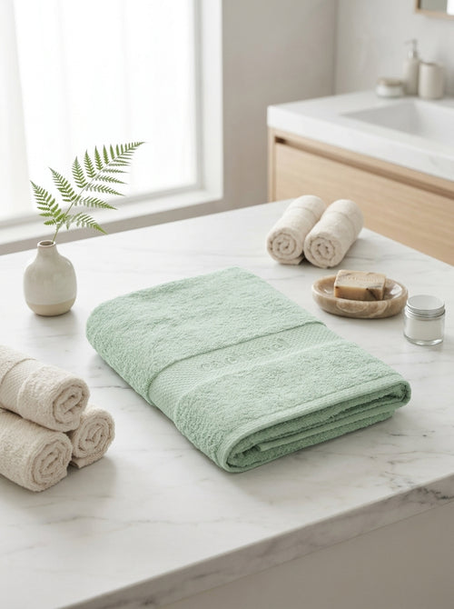 Meadow Green Maxi Bath Towel