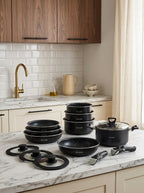 BRANDT - Set De 3 Poêles + 3 Casseroles + 3 Couvercles + 3 Couvercles Hermétiques + Marmite Avec Couvercle + 2 Poignées Amovibles - Noir