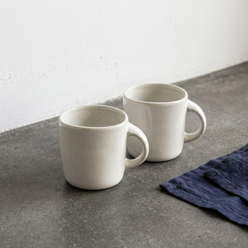 Out Of Lines - Set Van 2 Mugs - Steengoed - Gebroken Wit