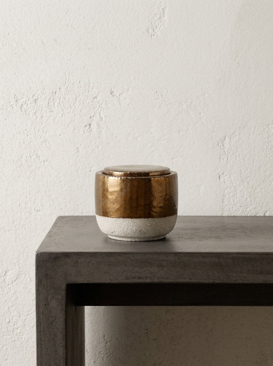 Candles Charred Santal - Bougie D'ambiance - S - Cire De Soja Et Paraffine - Or