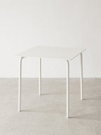 August - Table - M - Aluminium - Sable