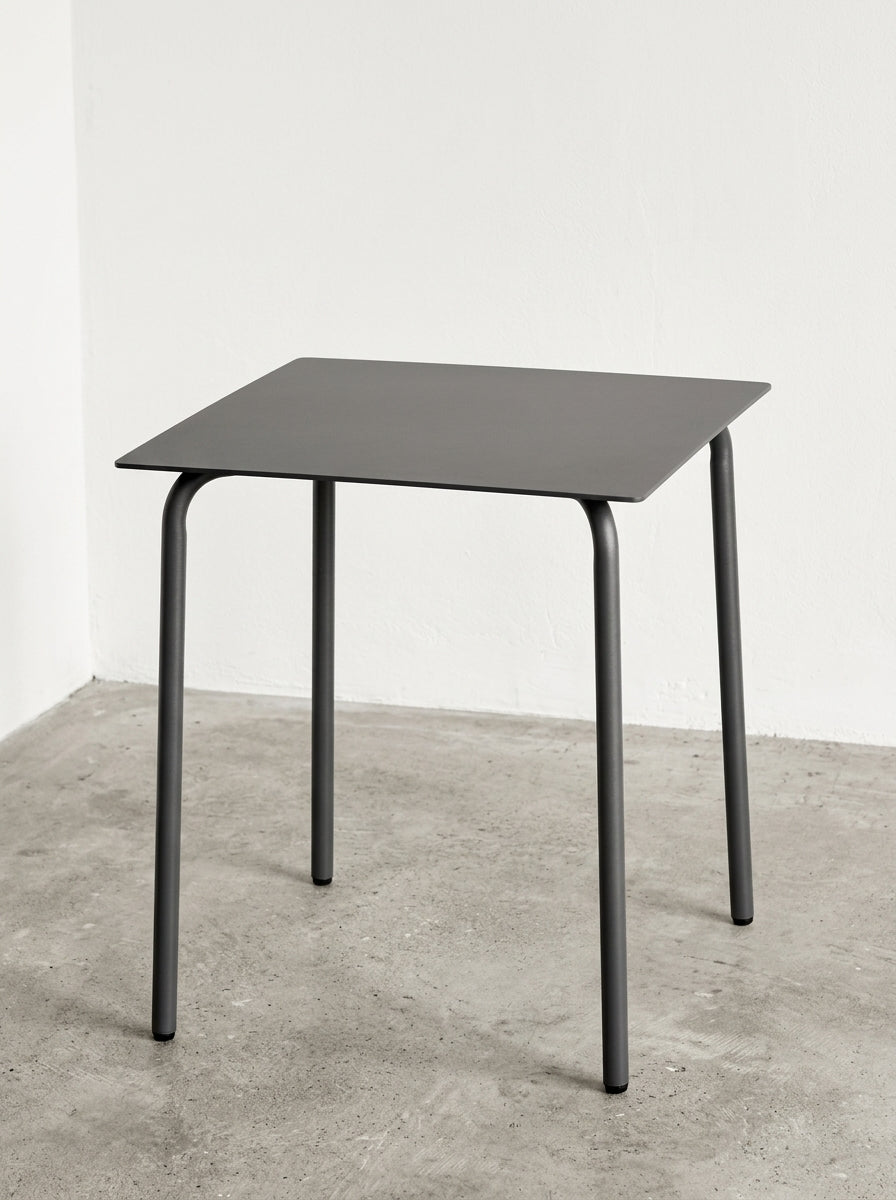 August - Table - XS - Aluminium - Noir