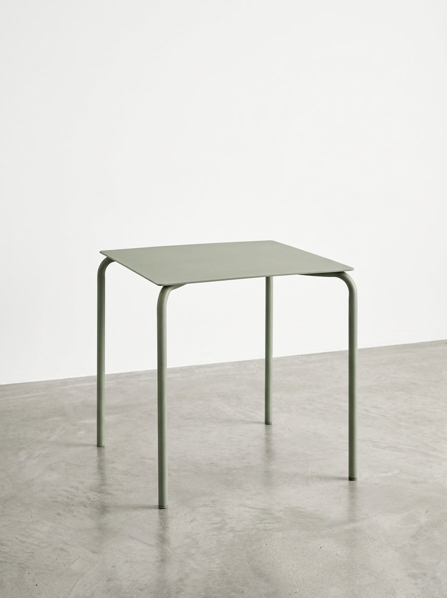 August - Table - S - Aluminium - Vert