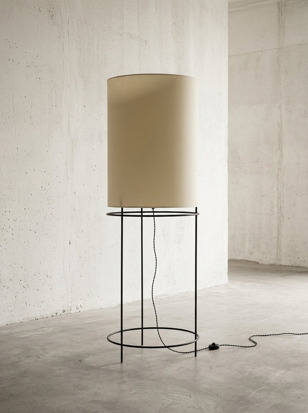 Bea Mombaers Cylinder - Lampa stojąca 03 - Stal - Beżowy