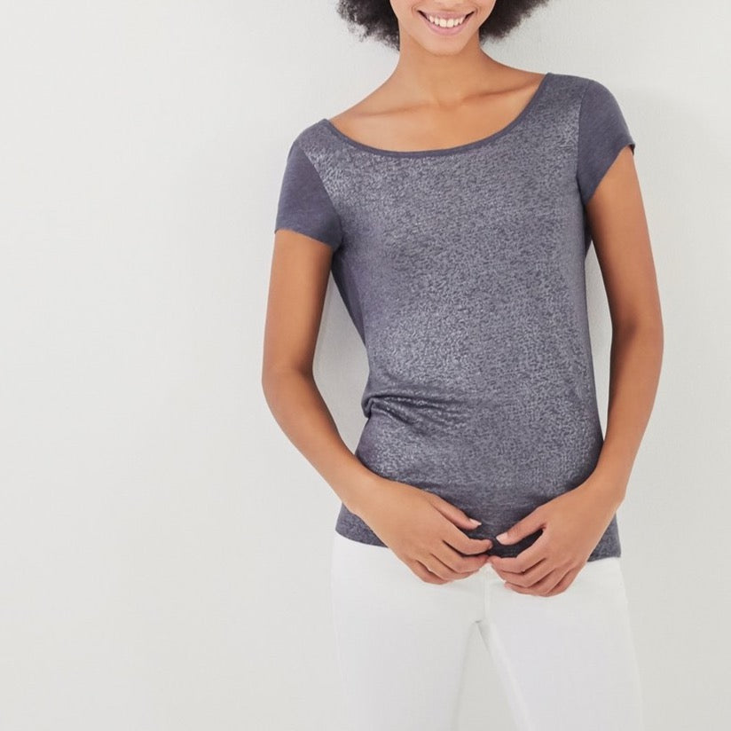 T-Shirt with Sweetheart Back Neckline in Iridescent Linen - Women