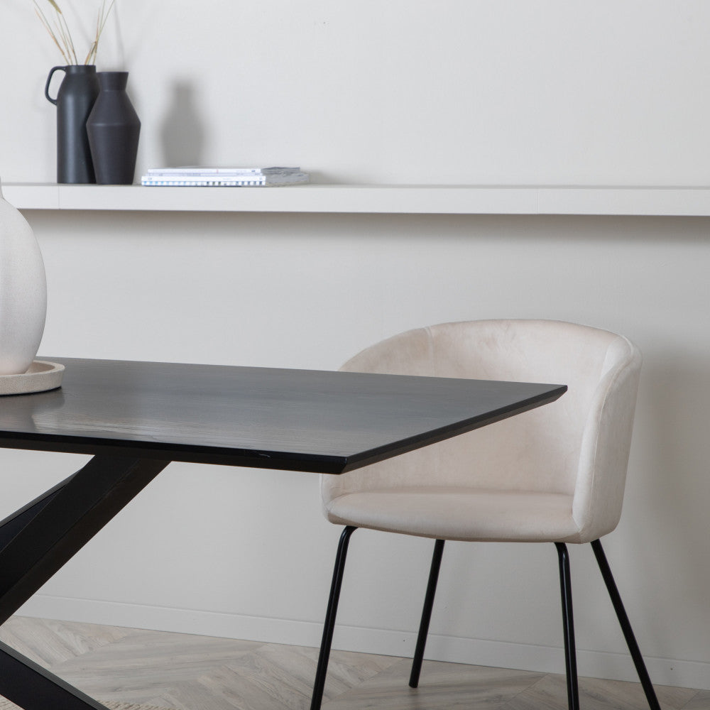 Piazza - Mesa de comedor para 8 personas - Madera y metal - Negro