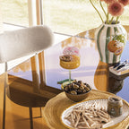 Alty - Mesa De Comedor Para 8 Personas - Vidrio Y Patas De Madera Lacada Beige - Vidrio Ámbar