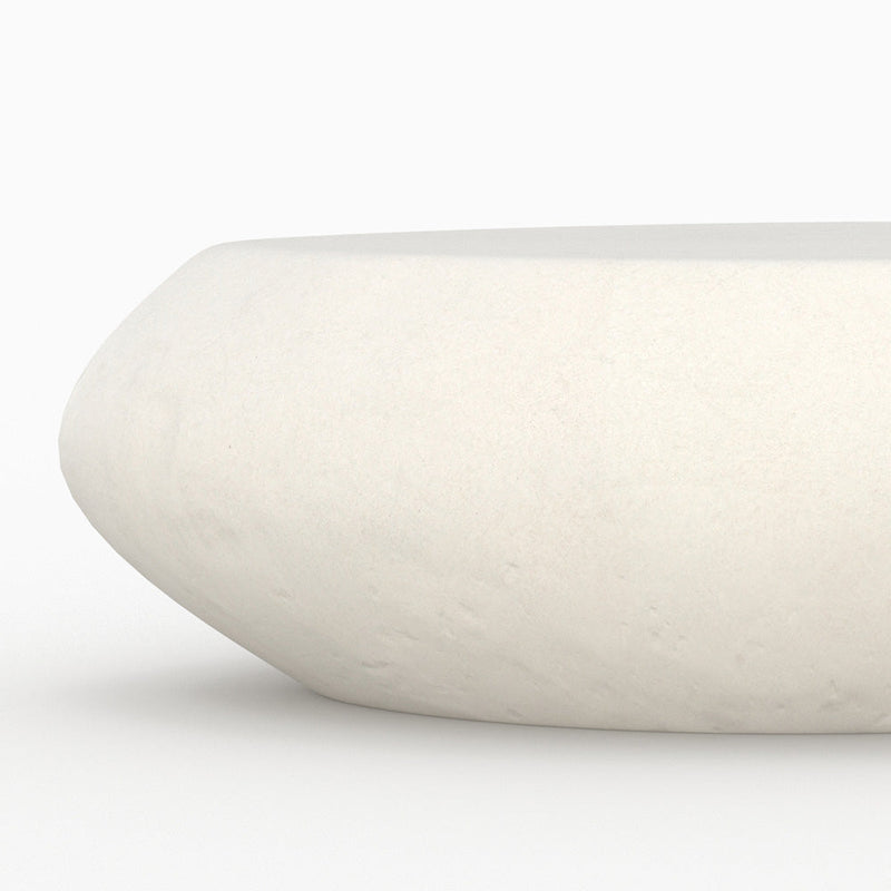 Table basse Maui blanche en fibre d'argile effet béton