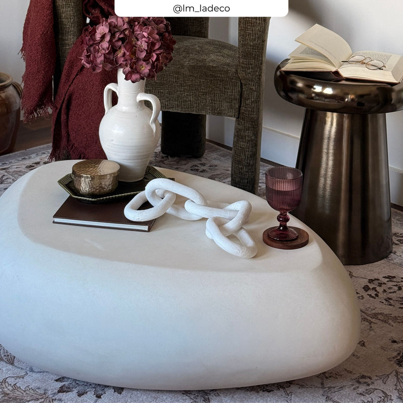 Table basse Maui blanche en fibre d'argile effet béton