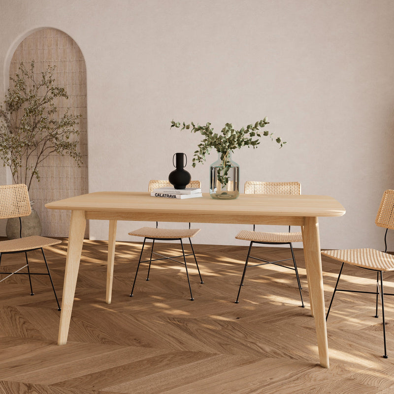 Table rectangulaire Oman 150 cm en bois clair 6 personnes