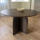 Table ronde Caïpi en bois de manguier 4 places