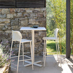 Taburete de bar Darwin de Emu, negro