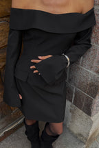 Robe Courte Ajustée À Épaules Dénudées Noir