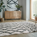 tapis berbere dans un salon scandinave