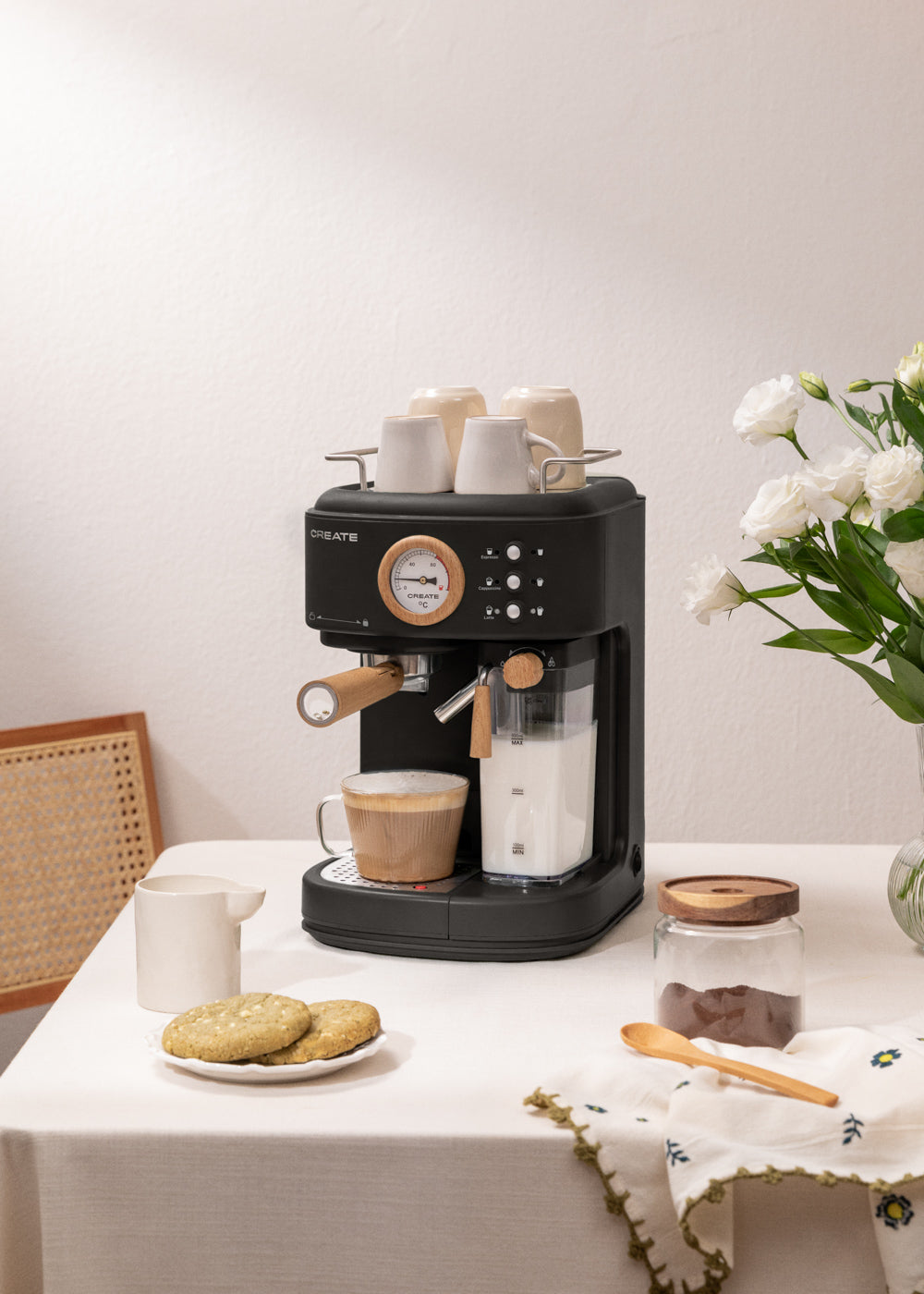 Thera Retro Pro - Semi-Automatic 20-Bar Espresso Coffee Machine - Black