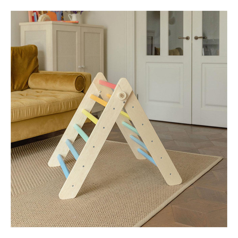 Triangle de motricité Pikler – couleurs arc-en-ciel - Busy-kids.fr