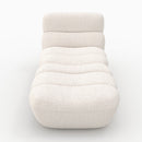 Ensemble fauteuil et pouf Teddy en tissu bouclé blanc