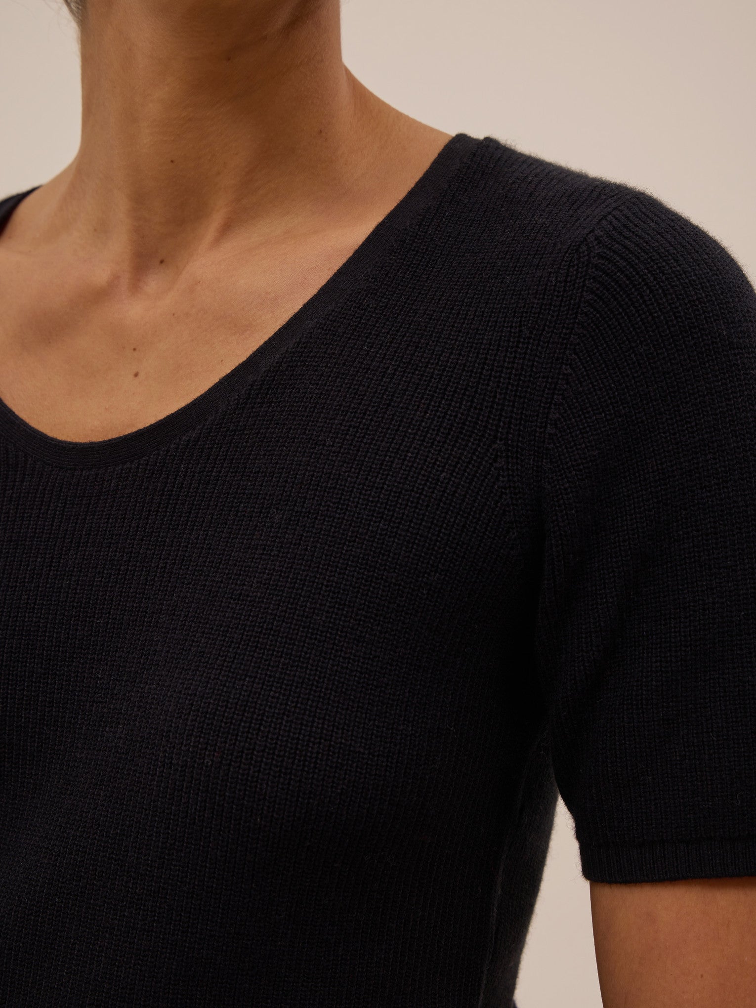Top Akira - Negro - Mujer