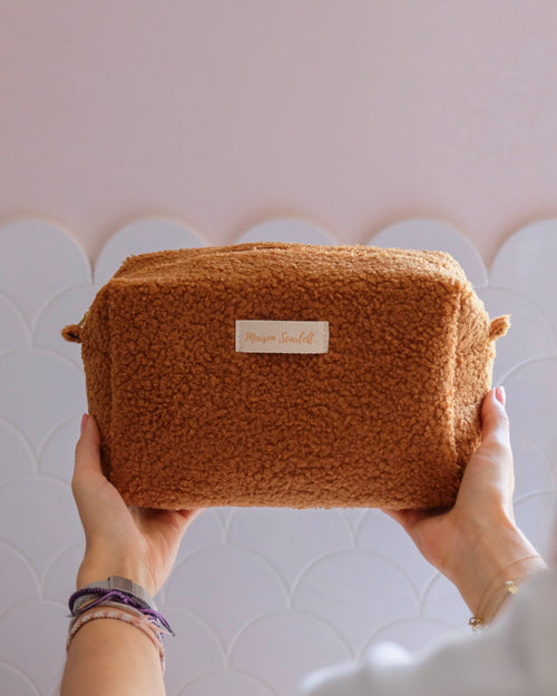 Trousse De Toilette Charlotte Moumoute - Grand Format - Camel