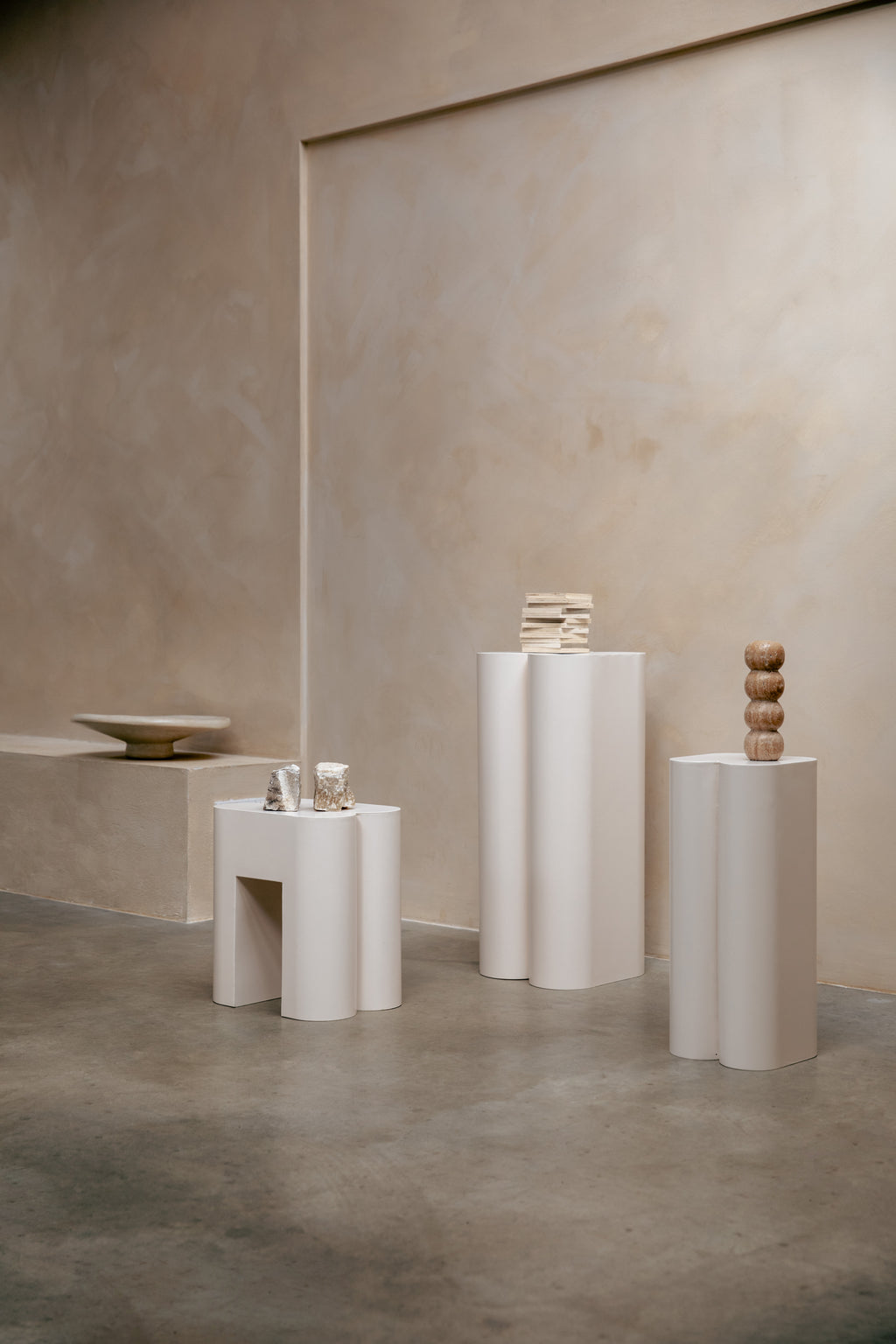 Shape - Bar & Counter Stool - Iron - Beige