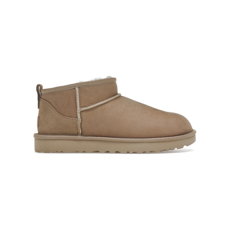 Boots Classic Ultra Mini - Beige