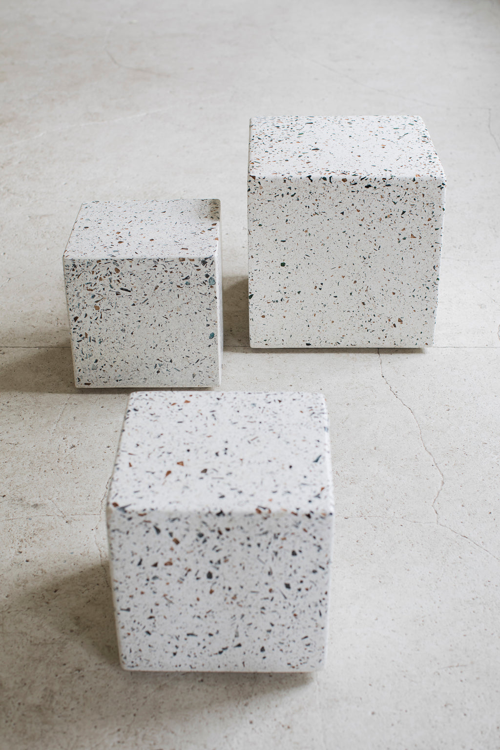 Pawn - Table D'appoint - S - Terrazzo - Blanc