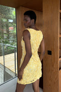 Vestido Corto Estructurado Amarillo