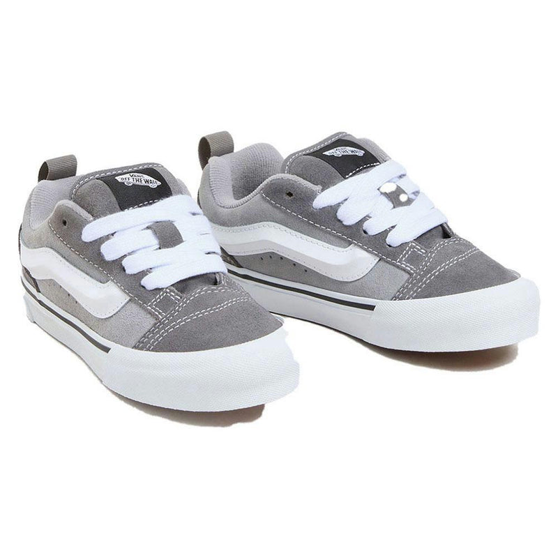 Baskets Knu Skool - Gris