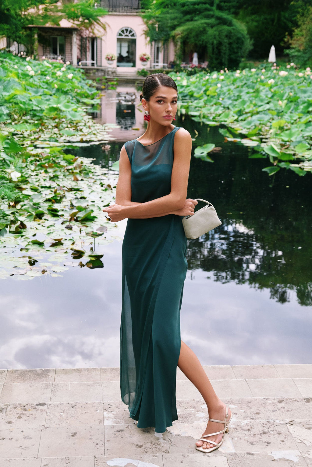 Stella Petróleo Dress